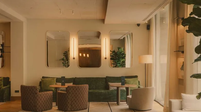 Experiencing Luxury and Comfort at Hotel Regina Barcelona" Experiencing Luxury and Comfort at Hotel Regina Barcelona"